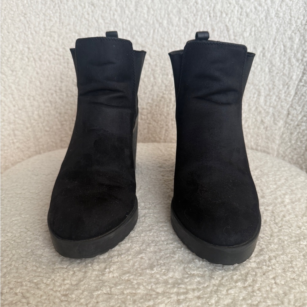 Bershka Black Faux Suede Ankle Boots - Picture 3 of 7